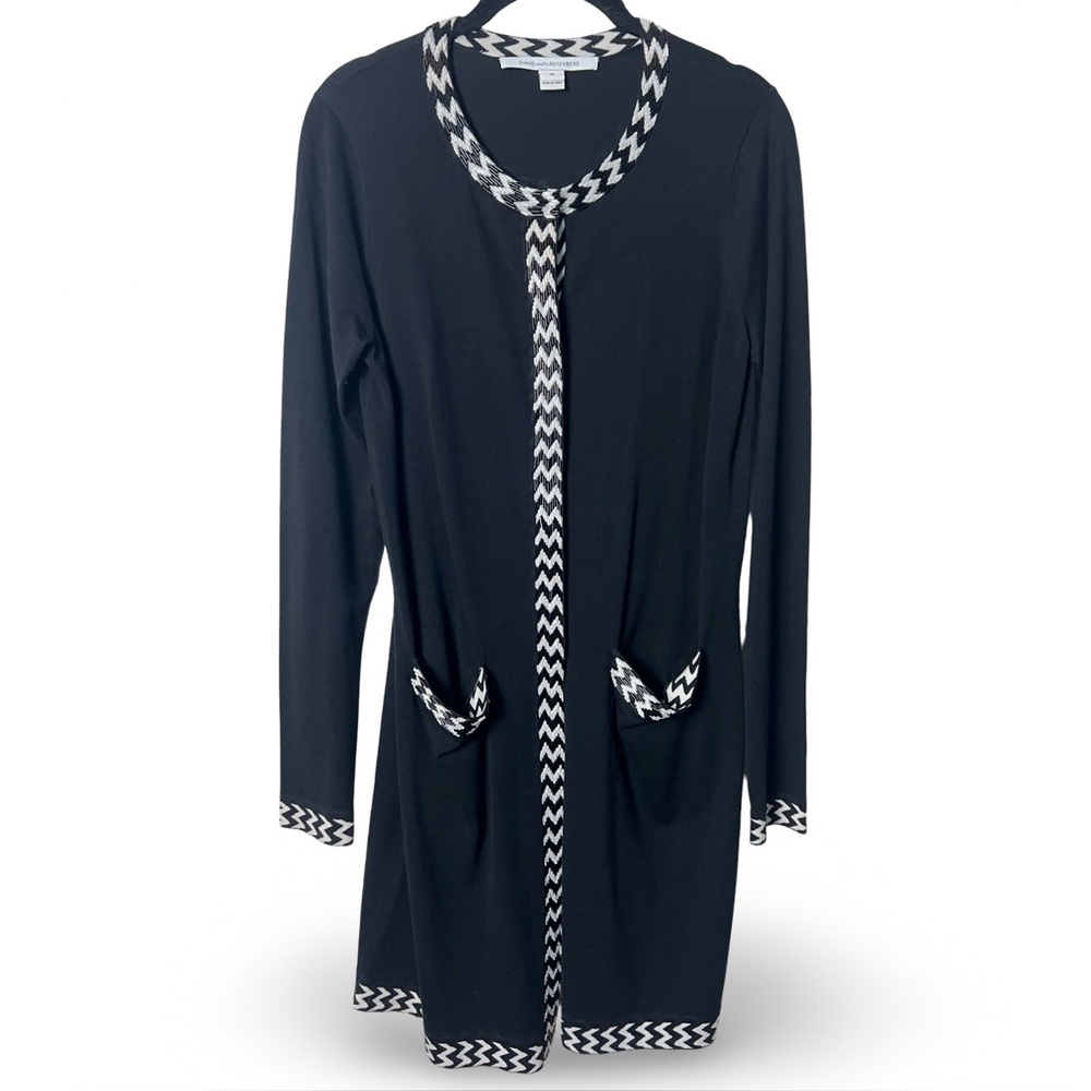 DIANE VON FURSTENBERG Women’s Beaded Chevron Trim Longline Cardigan Black Sz. M
